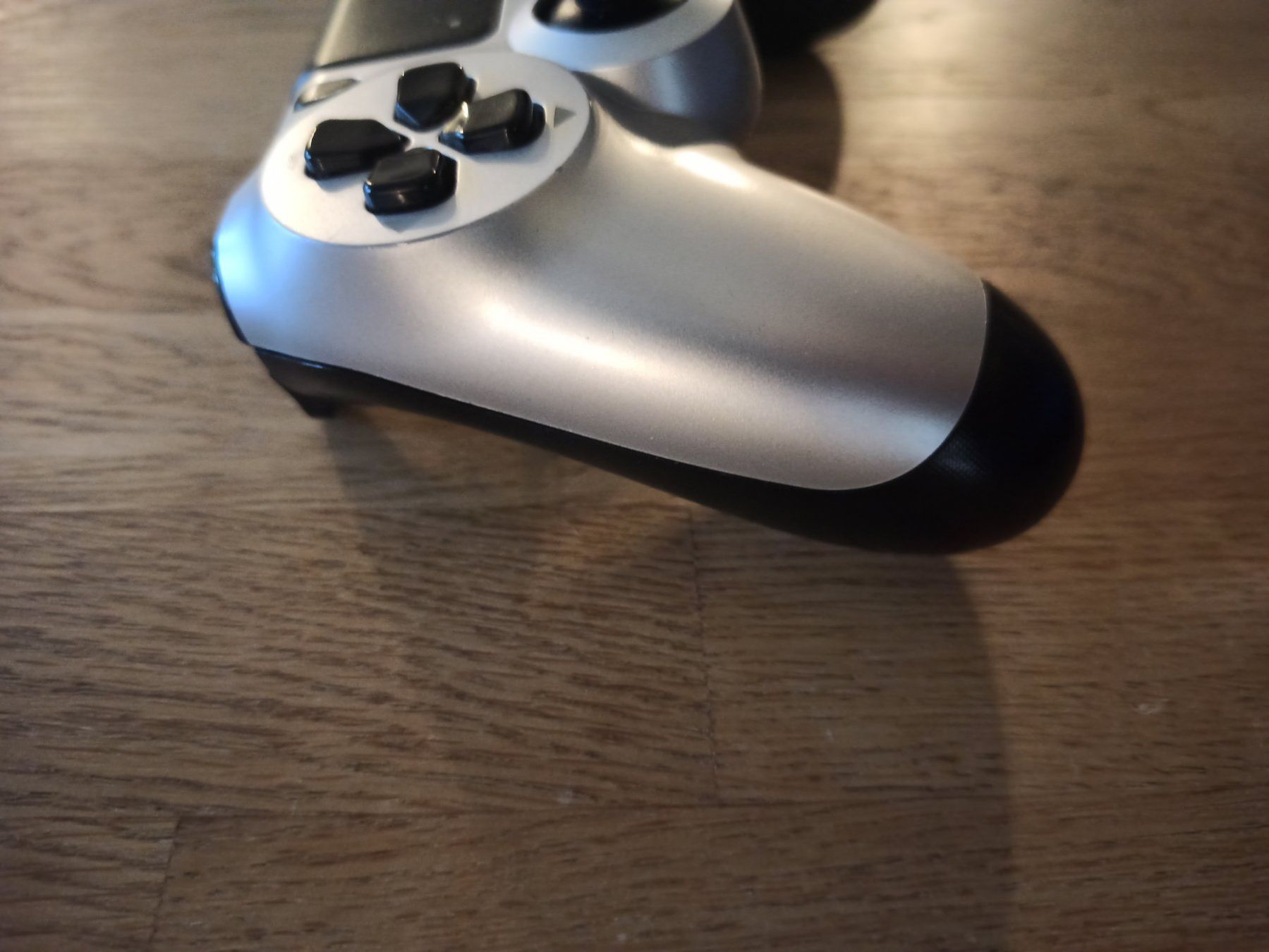 Controller: Original Controller PS4 Wireless DualShock 4 V2 Gran Turismo – Usato da Oberweningen venduto da mar_87mx 3