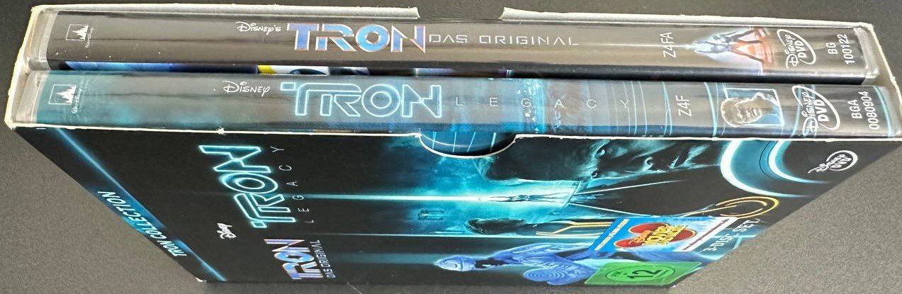 Tutti i DVDs: TRON Collection 3-Disc Set (DVD) – Usato da Beringen venduto da Mantafisch1 3