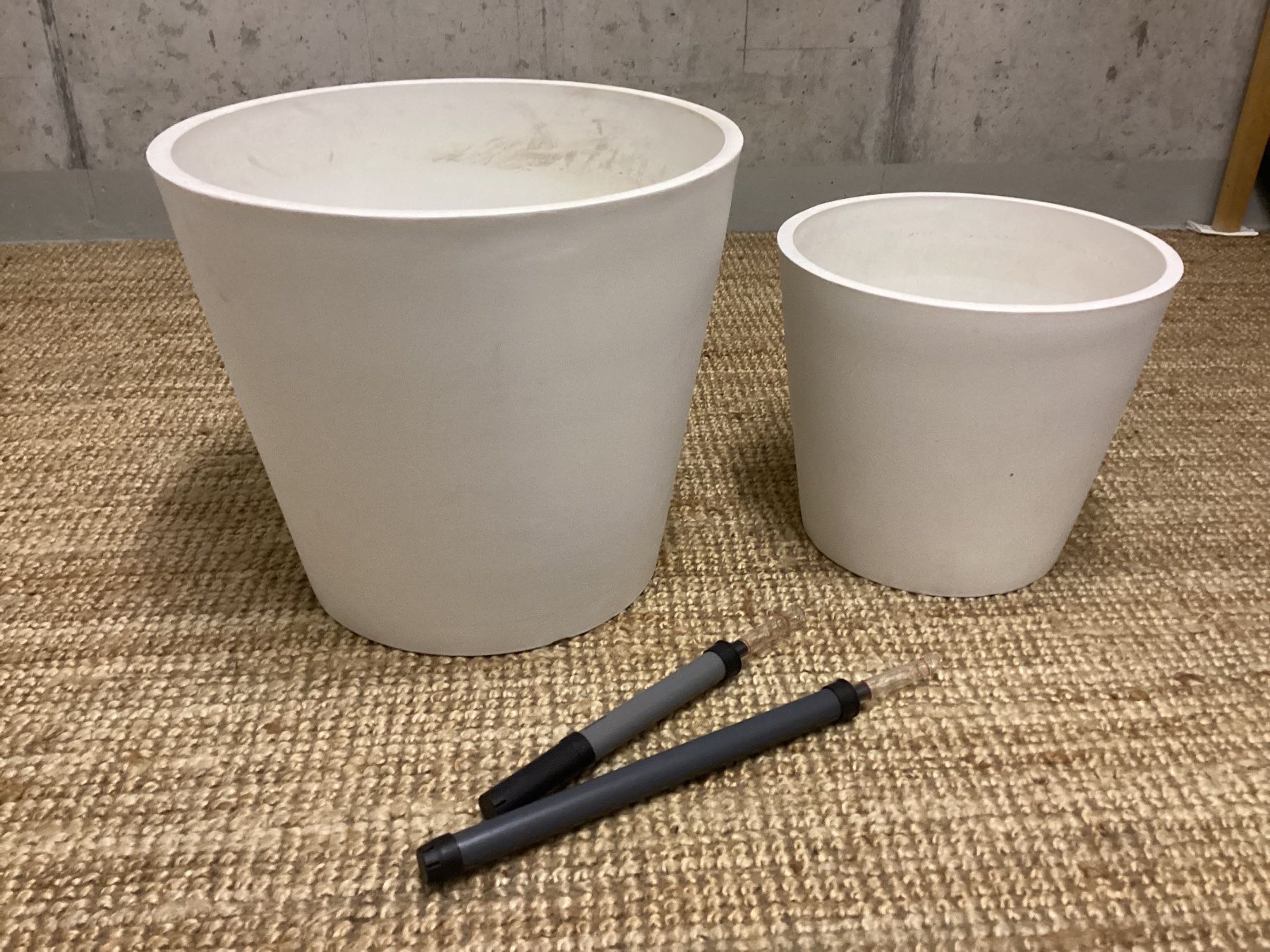 Vasi per fiori: Ecopots Pflanzentöpfe, pure white – Usato da Sutz venduto da hodc