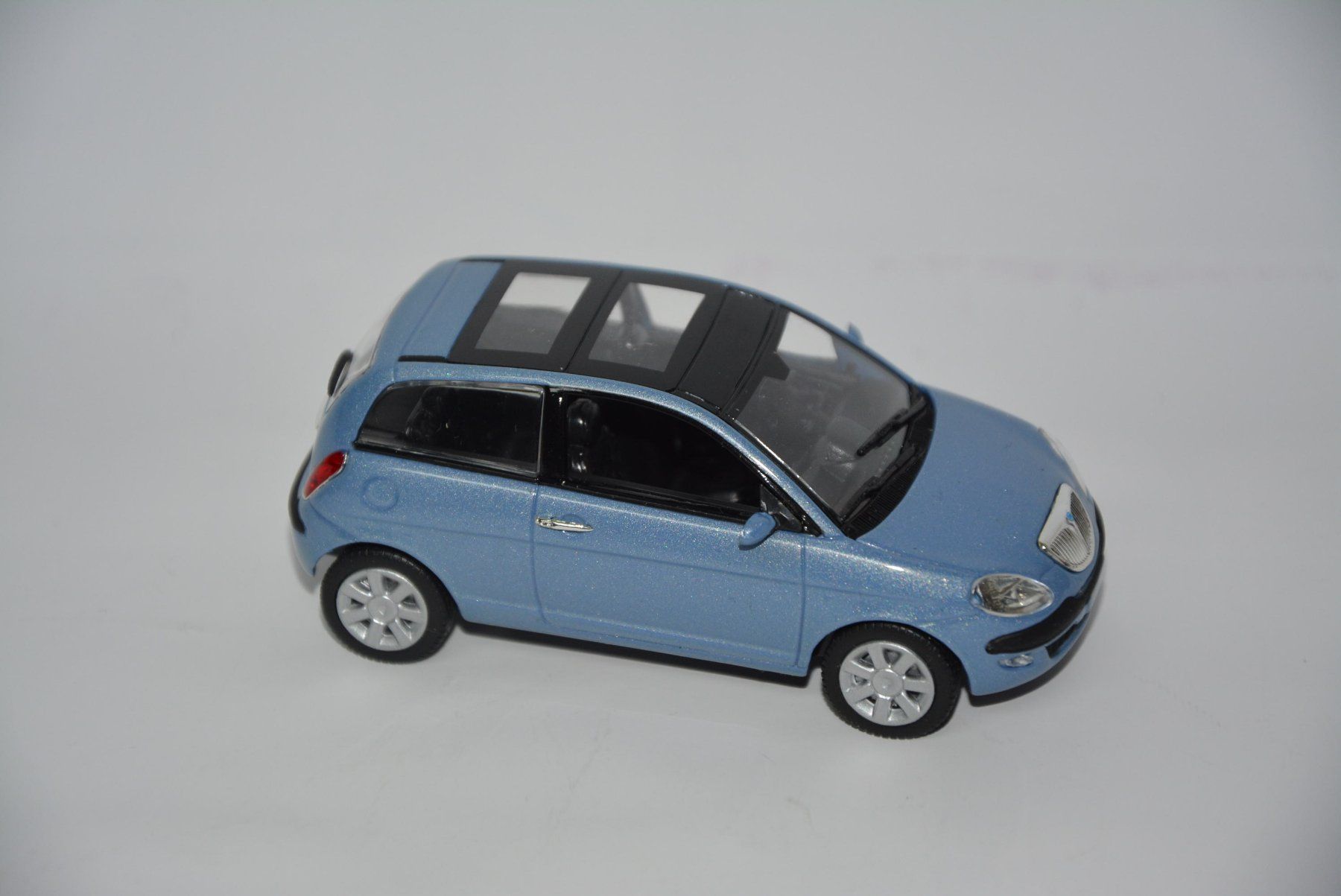 Lancia Modellini d'auto: Lancia Y Ypsilon 1996 , Norev , 1:43 – Nuovo (secondo la descrizione) da Goldach venduto da Feivel9 3