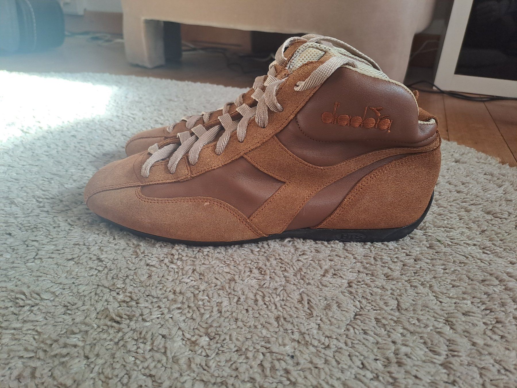 Diadora Scarpe da uomo: Retro Sneaker Diadora braun Gr 40 – Usato da Engelberg venduto da ollinseaotter 1