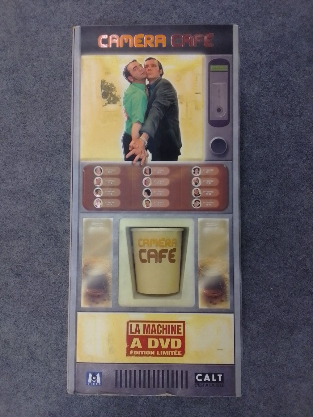 Tutti i DVDs: Camera Café La Machine à DVD Edition Limitée – Usato da Préverenges venduto da gga_f9hf