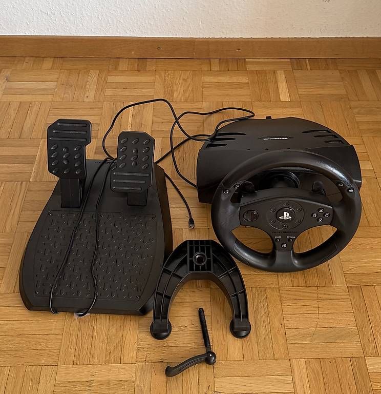 Controller: Volant + pédalier Thrustmaster T80  PS4 / PS3 – Gebraucht aus Colombier NE von Luca_auteri 2