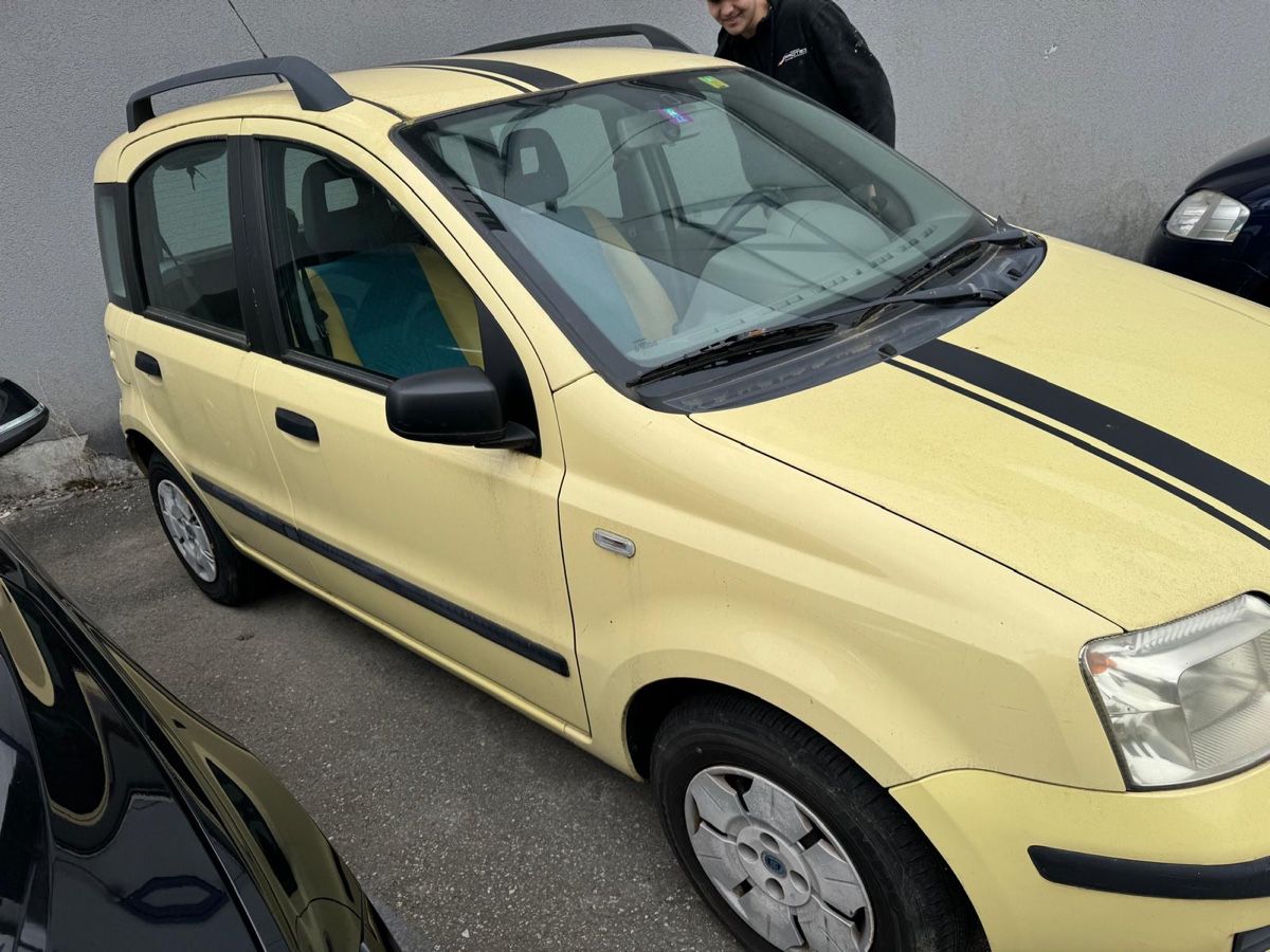 Fiat Automobili: Fiat Panda 1.2 benzina, anno 2004 – Usato da Bellinzona venduto da Peet94 1