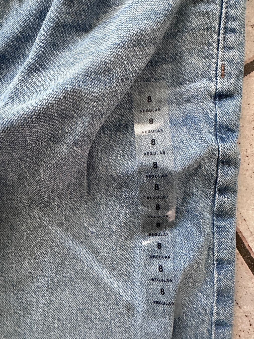 American Eagle Jeans: American Eagle - Strigid High-Waisted Stovepipe Jeans – Nuovo e nell'imballaggio originale da Rümlang venduto da NStucki 3
