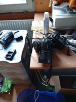 Nikon d5200 mit Zubehör und objektiv