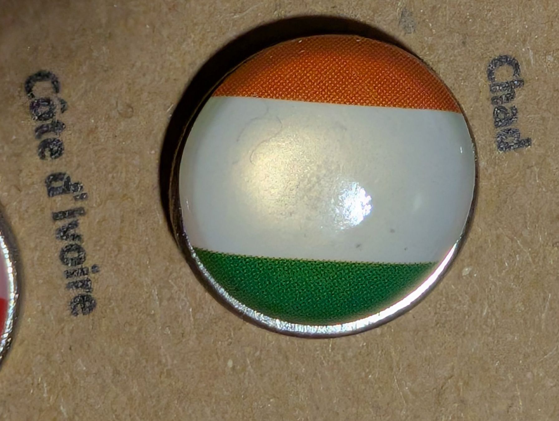 Plaketten & Abzeichen: Ansteckpin LW: Länderwappen – Gebraucht aus Oppligen von Pin-Fall-Shop