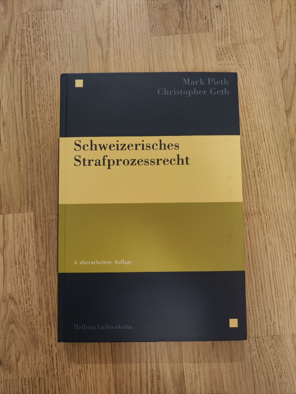Livres: Schweizerisches Strafrecht AT / BT und StPO – D'occasion à Bern par sve_222k 3