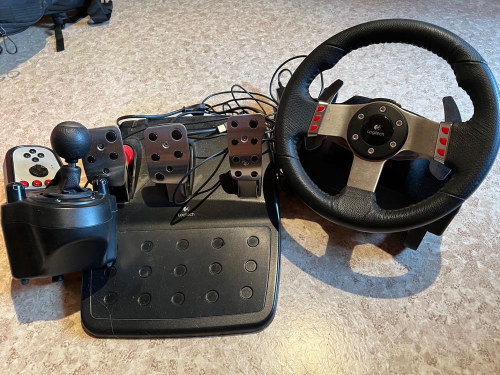 Logitech G27 Racing Wheel | Kaufen auf Ricardo