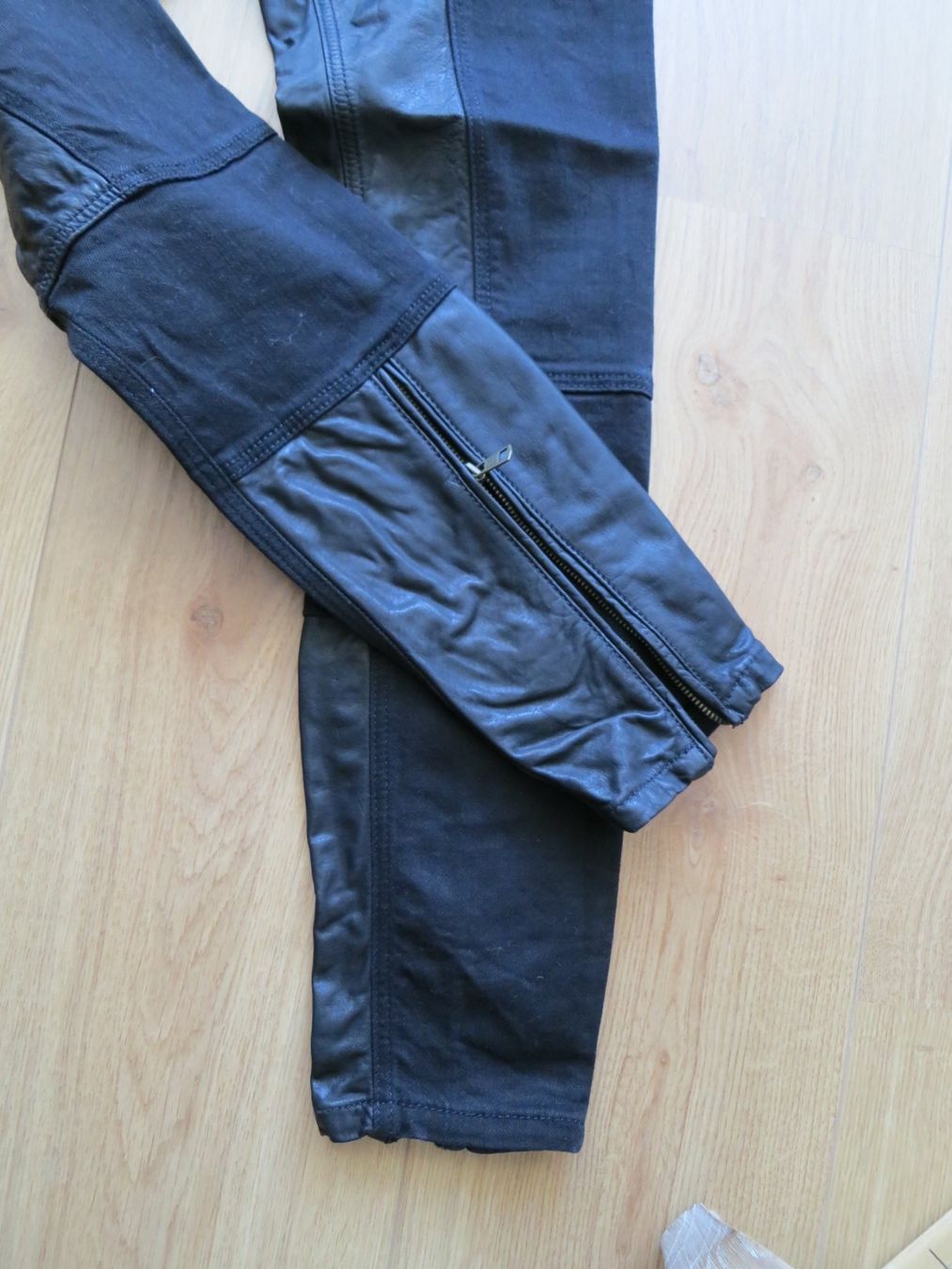 Burberry Hosen: Hose von Burberry Gr. 34/36 / Original – Neu (gemäss Beschreibung) aus Olten von Lilafarben 1
