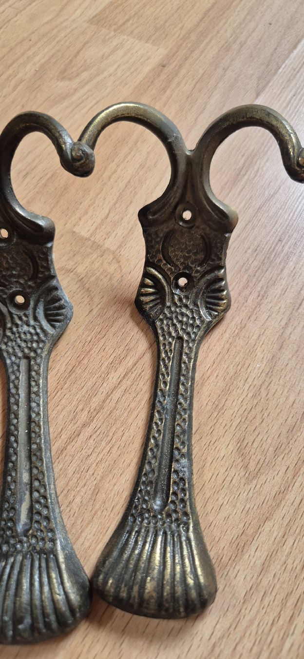 Ferramenta: Messing Kleider Haken – Usato da Moutier venduto da Maria1704 1
