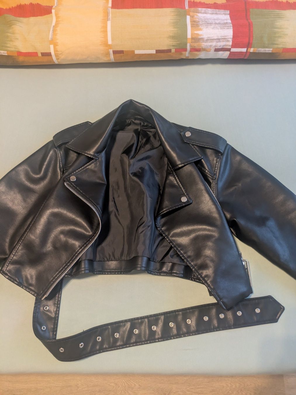 Giacche: Black Faux Leather Biker Jacket Size S – Usato da Losone venduto da AlpineLayer 2
