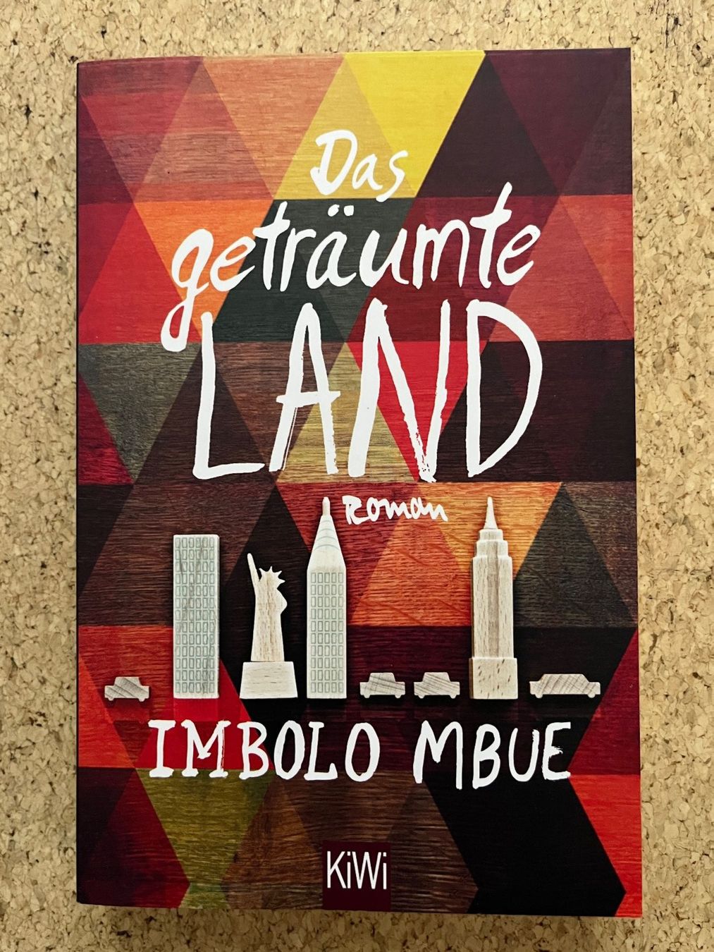 Libri: Taschenbuch "Das geträumte Land", Imbolo Mbue – Usato da Grosswangen venduto da Vita500
