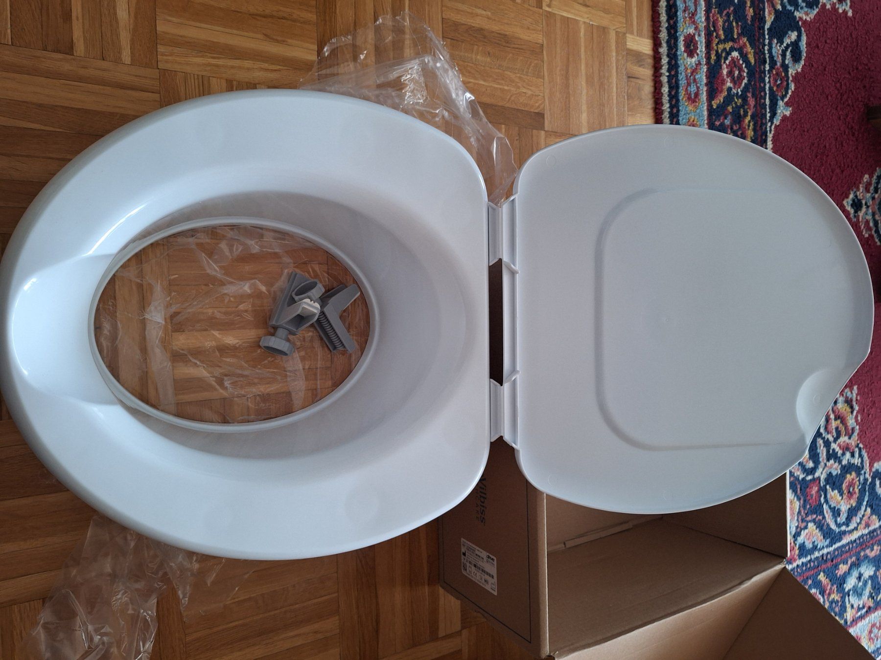 WC: Toilettensitzerhöhung mit Deckel – Nuovo e nell'imballaggio originale da Dagmersellen venduto da mountainmama 1