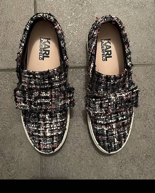 Scarpe da donna: Karl Lagerfeld Schuhe / Slides – Usato da Basel venduto da Spielzeugverkauf