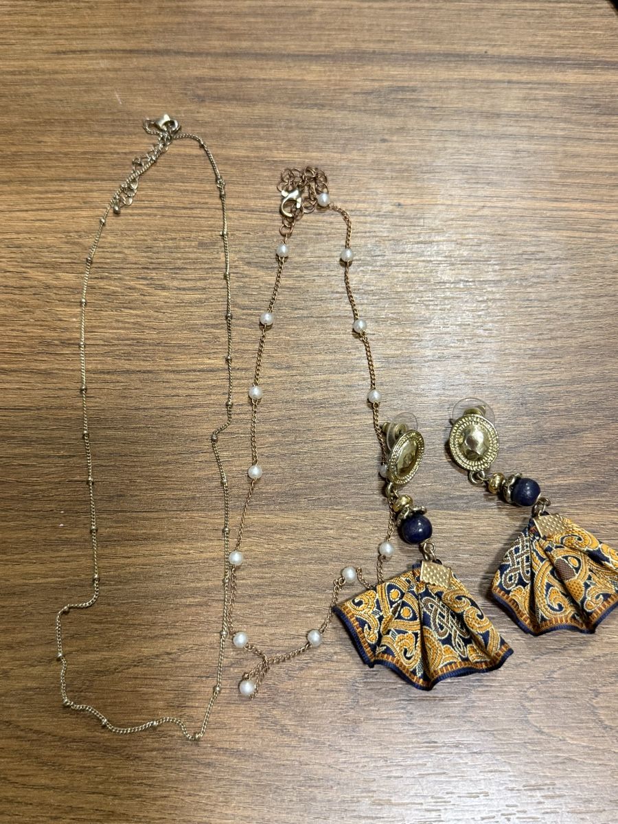 Altri gioielli: Necklace and homemade Earring Set – Usato da Zürich venduto da dam_t7hk