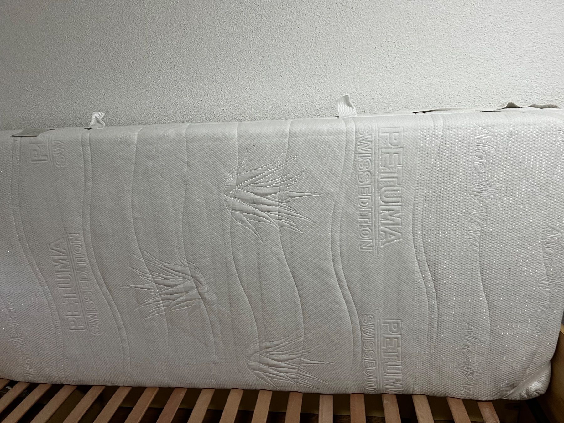 Letti: Bett 90x 200 – Usato da Ebikon venduto da Venus025 3