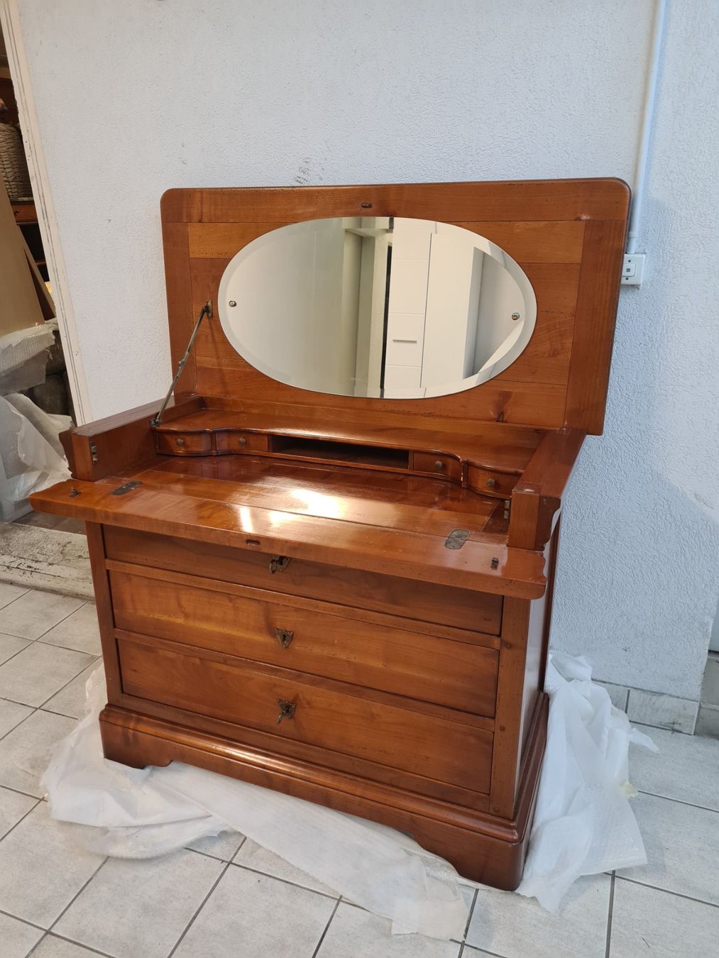 Schminktische: Coiffeuse – Gebraucht aus Monthey von 187-zeroo 5