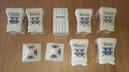 Alte Gewürz-Dosen, Keramik, blau/weiss, Vintage