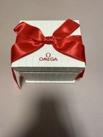 Boîte de montre Omega écrin blanc et rouge bon état