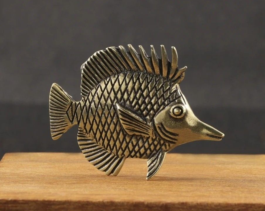 Statuette: Poisson en bronze – Nuovo e nell'imballaggio originale da Vernier venduto da 19pigments 3