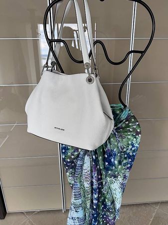 Michael Kors Schultertasche Raven large