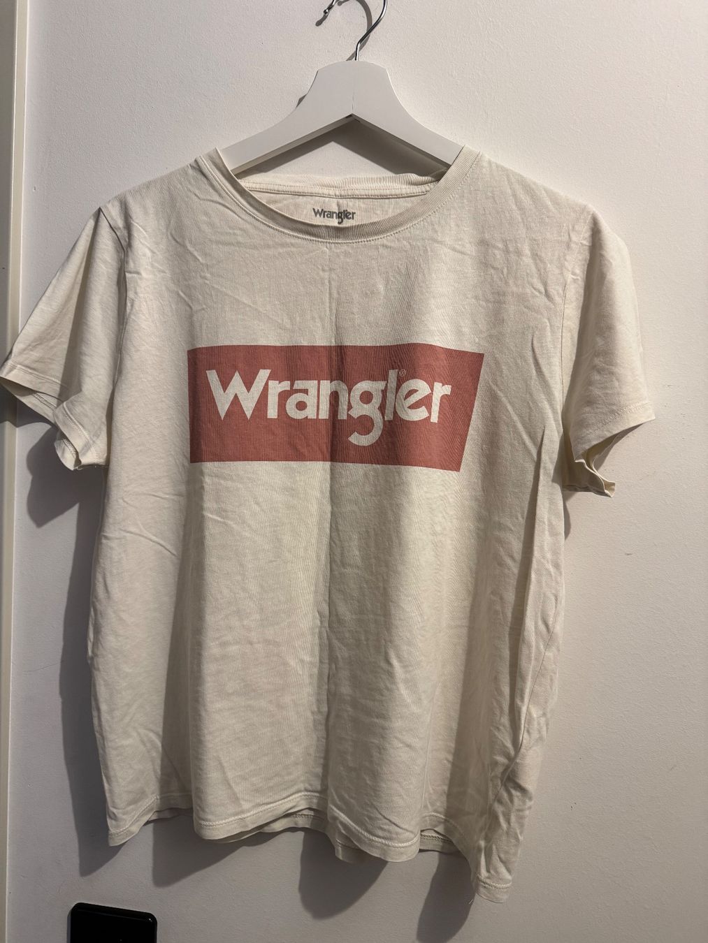 T-shirt: Wrangler Shirt – Usato da Arbon venduto da kikiriri