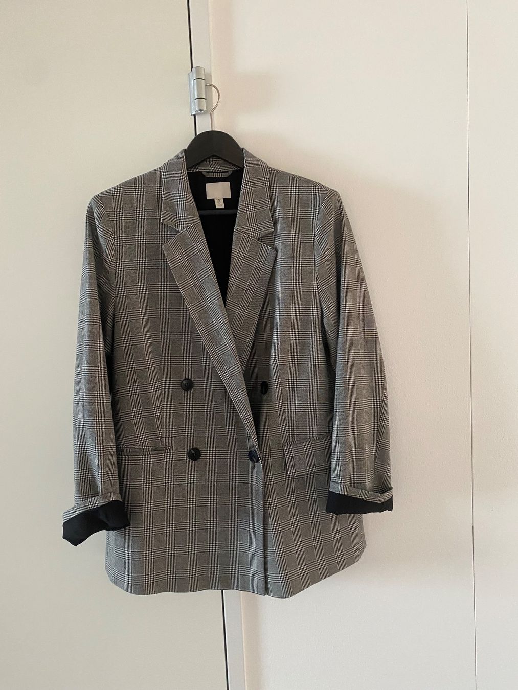 H&M Completi: Trendiger Blazer im Karomuster, Grösse M – Nuovo (secondo la descrizione) da Luzern venduto da Sommer_26 1