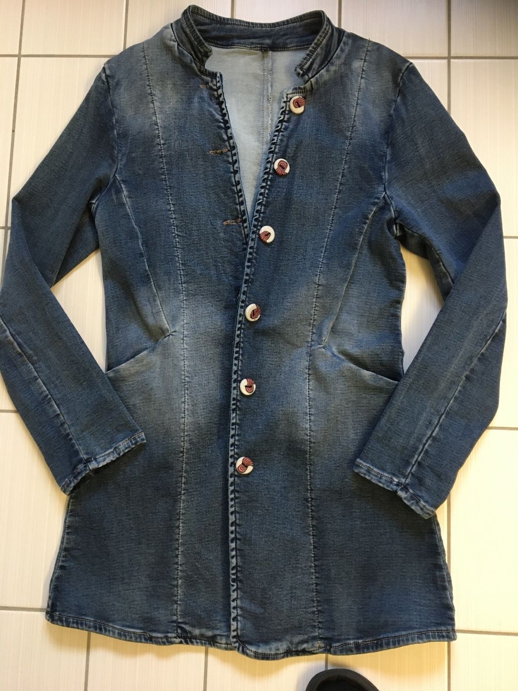 Giacche: Jeans Jacke M – Usato da Arth venduto da Vrecam51
