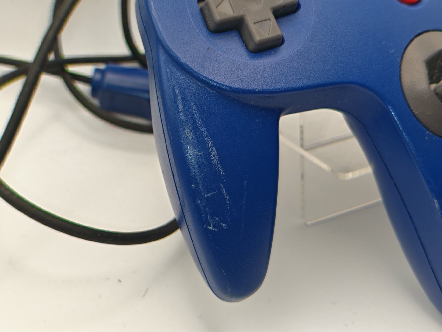 Nintendo Controller: Original Nintendo 64 Controller blau ab 1.- – Usato da Thun venduto da Kankii 1