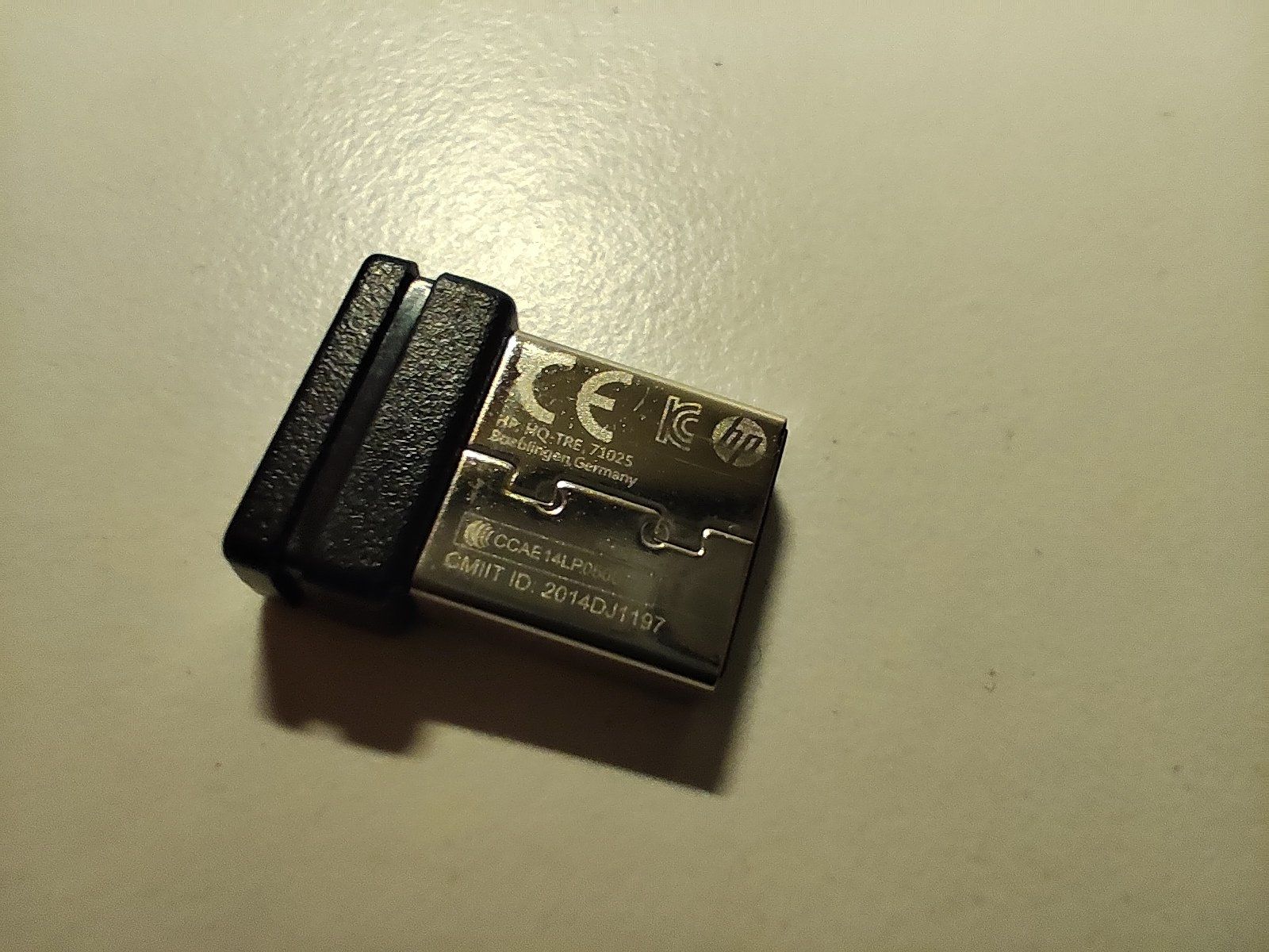 Hewlett Packard Lecteurs & Adaptateurs: HP Dongle – D'occasion à Hellbühl par 30R_R30