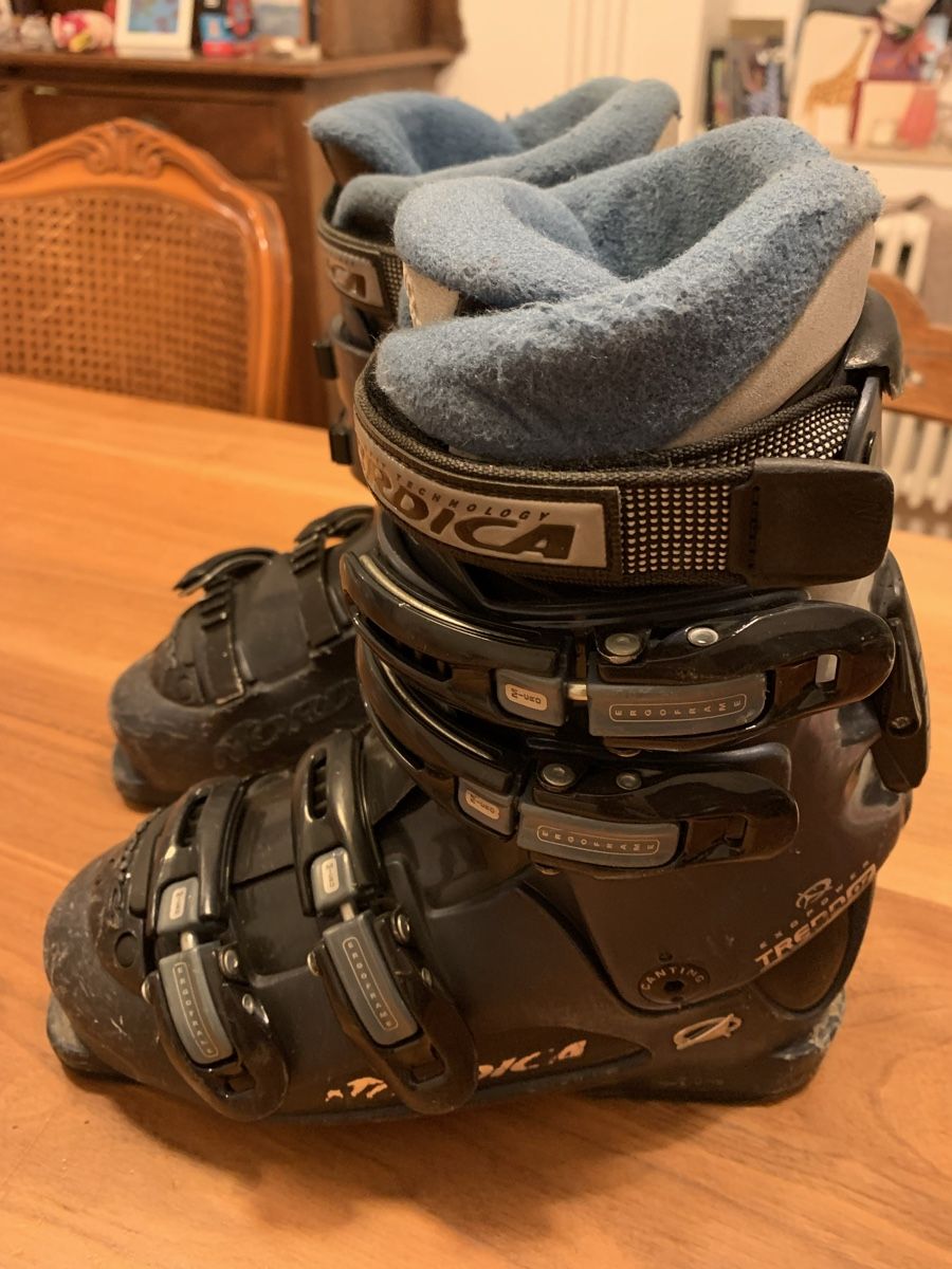 Scarpe per ragazzi: Skischuhe Grösse 24.0 – Usato da Liestal venduto da twiga07 1