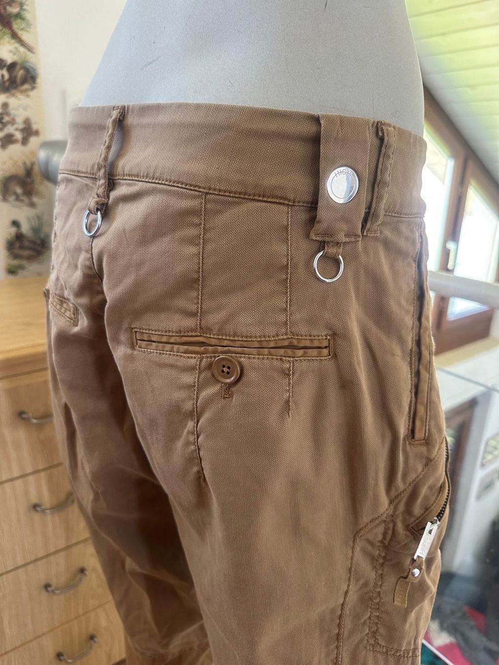 High Pantaloni: Exklusive Hose von HIGH – Usato da Neuhausen venduto da Lechasseur 2