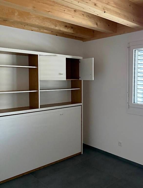 Armoires: Armoire-lit – D'occasion à Corsier GE par thgrossen