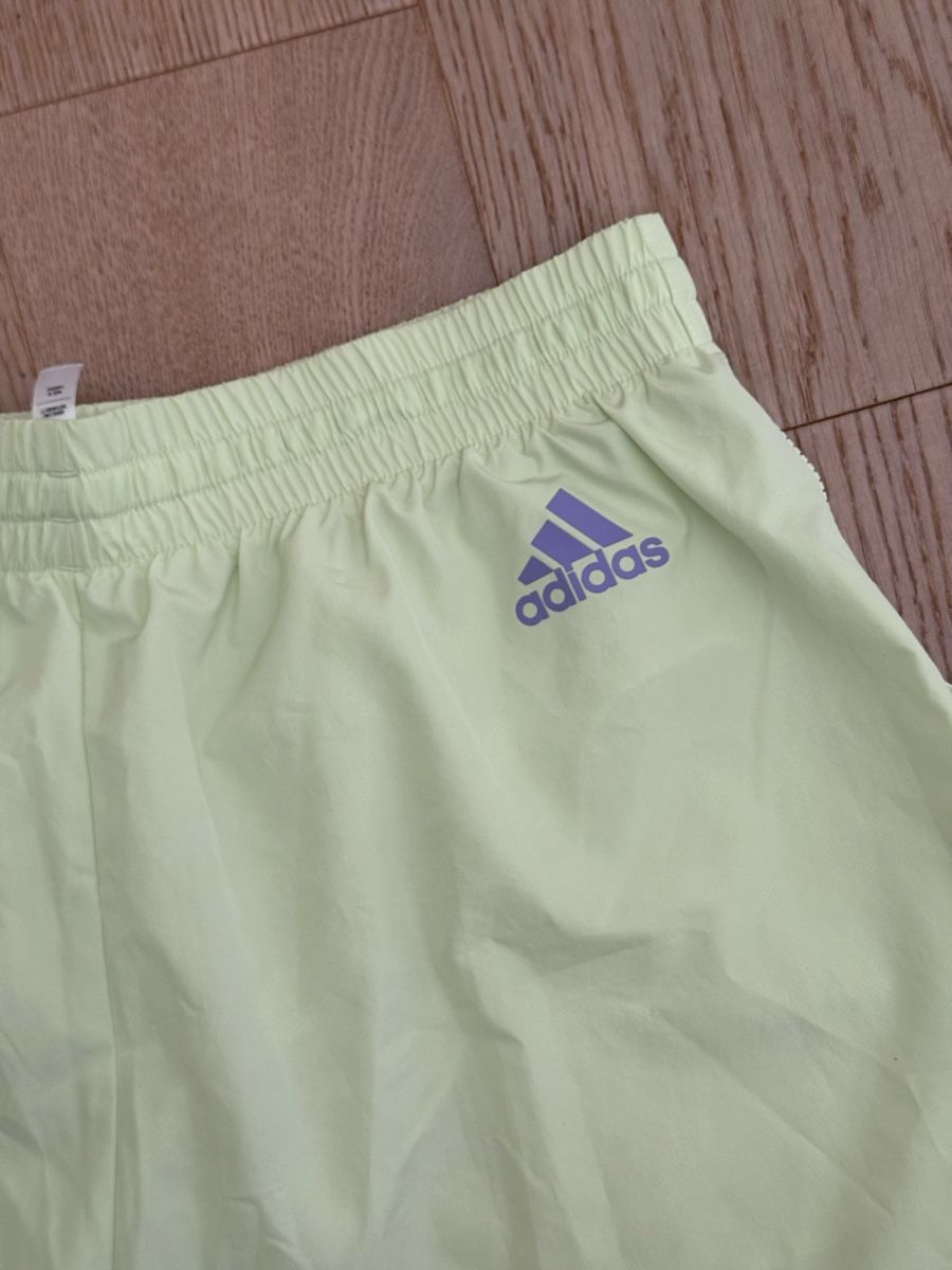 Adidas Pantaloni: ADIDAS BL Q2 SHORTS GREEN – Nuovo (secondo la descrizione) da Origlio venduto da sto_2pxf 2