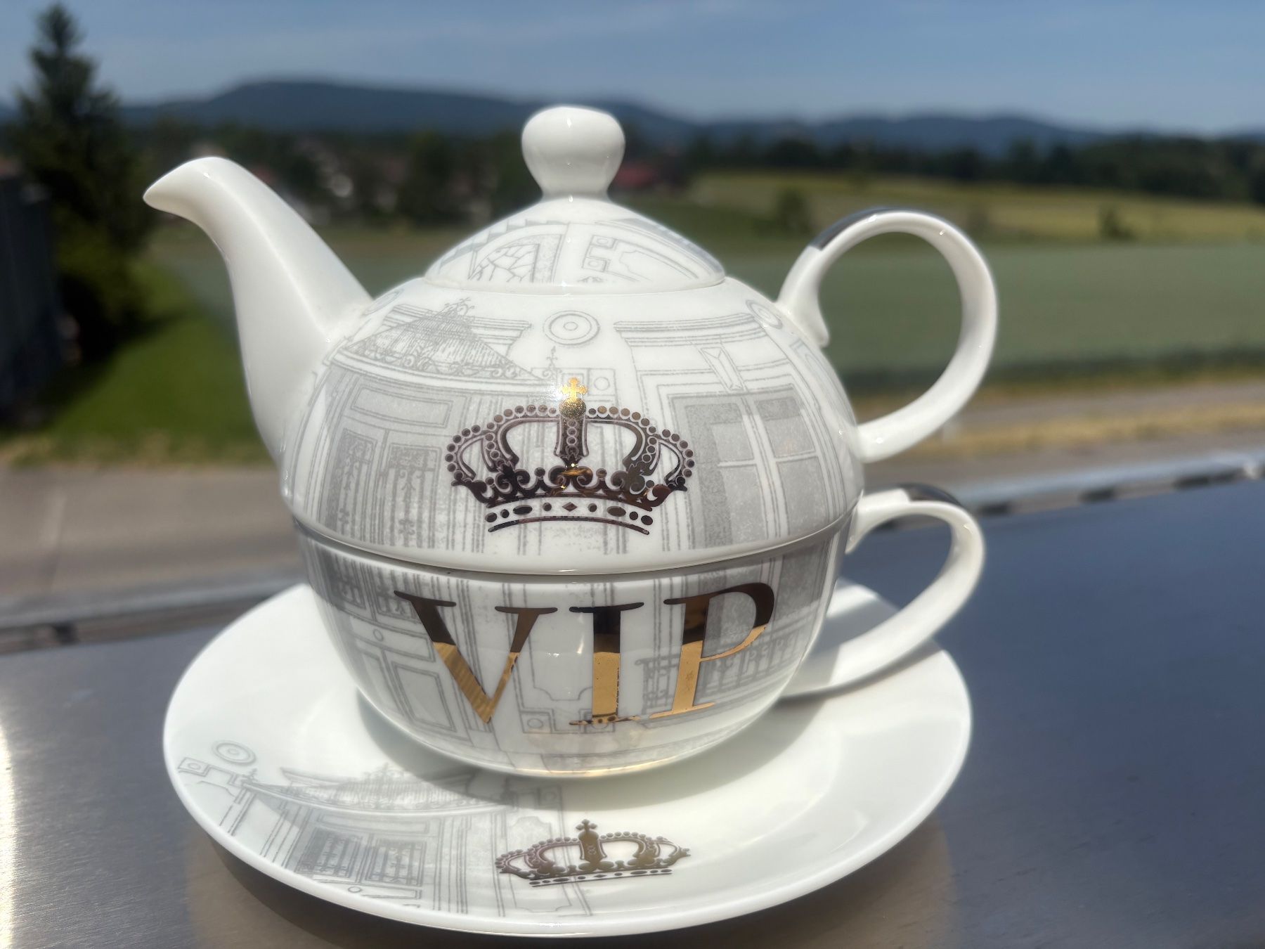 Teiere: Teekanne mit Tasse – Usato da Aarwangen venduto da kah_79t5