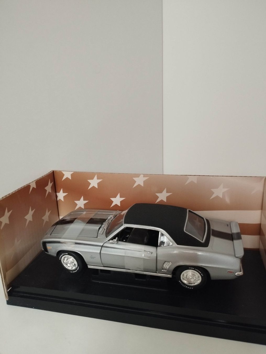 AMT/ERTL Modellini d'auto: 1969 C.O.P.O. Camaro – Usato da Chur venduto da oriori