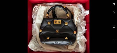 BORSA VALENTINO PRATICAMENTE NUOVA