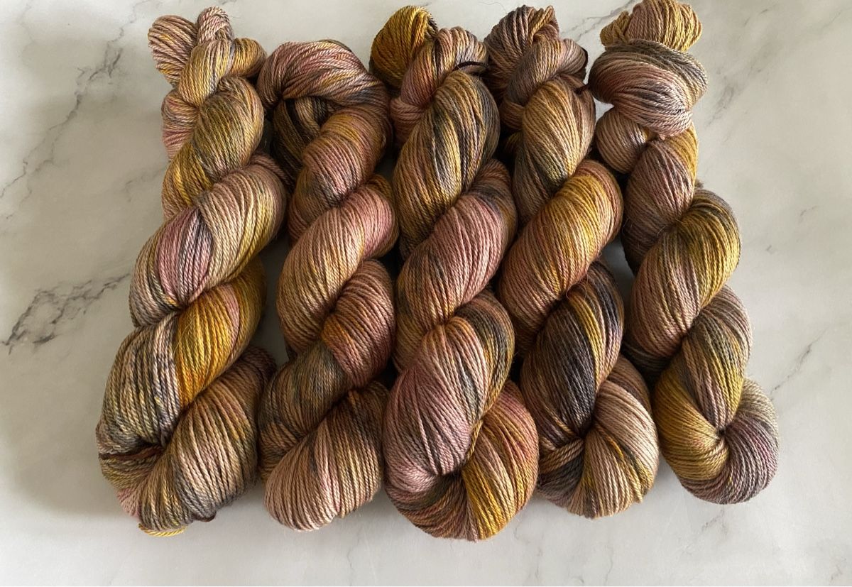 Lana: Merino, alpaca et soie teinte à la main – Nuovo e nell'imballaggio originale da Randogne venduto da BonnieG 2