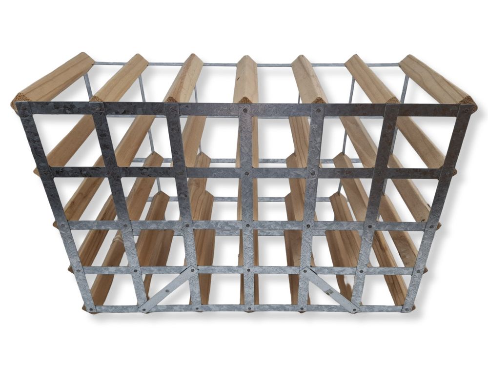 Regale: Weingestell Holz / Metall – Gebraucht aus Solothurn von Restwert_SO 1