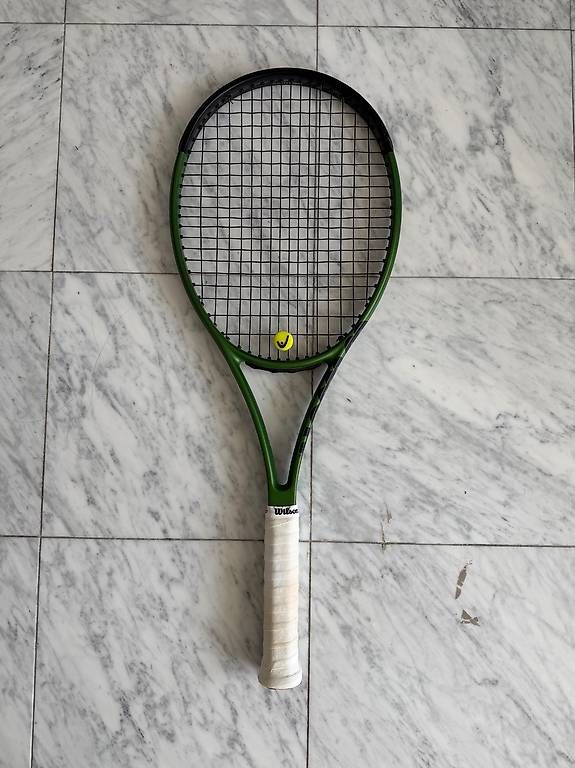 Racchette: Wilson Blade V8 101 – Usato da Möhlin venduto da Sxntbir