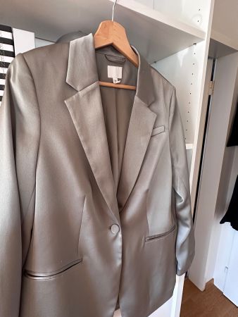 H&M Blazer Jacke Kleid Fashion Zara cos Massimo
