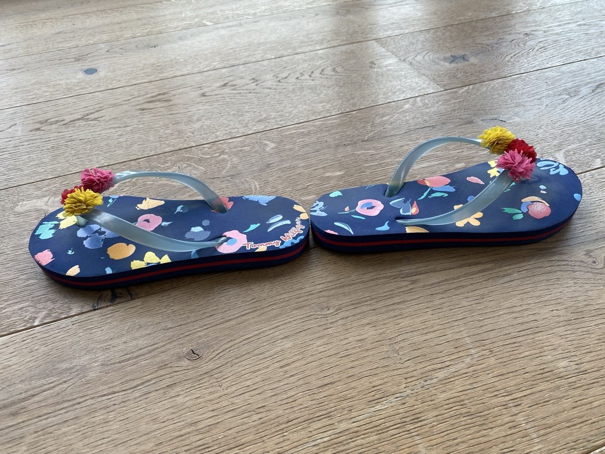 Tommy Hilfiger Scarpe per ragazzi: Flipflop Kinder – Usato da Watt venduto da yaelD 4