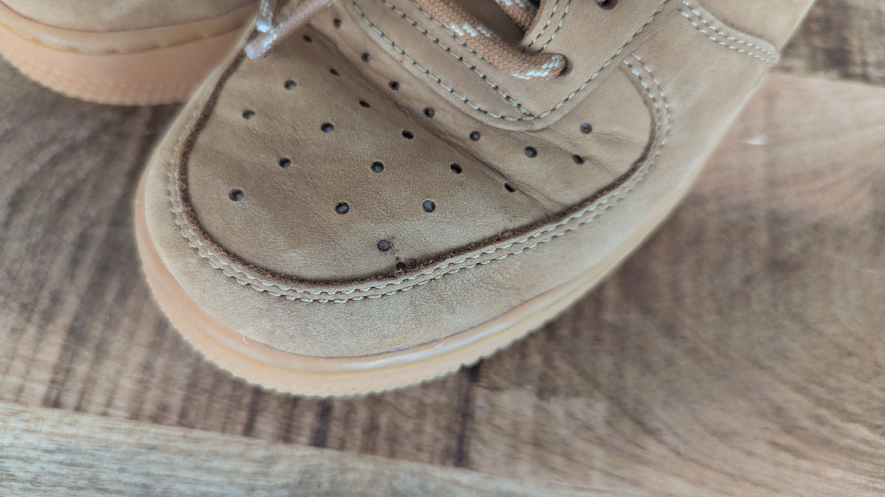 Nike Scarpe da uomo: Nike Schuhe Gr. 38 – Usato da Birr venduto da Liv_Nina 2