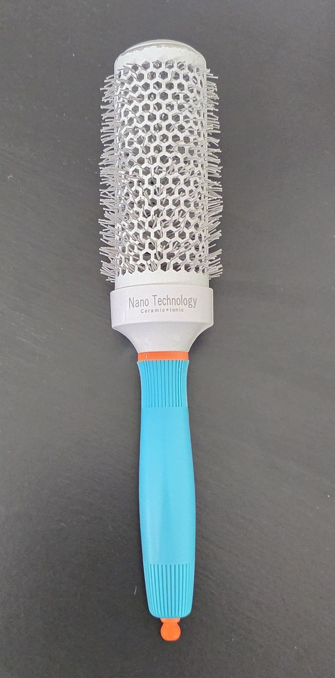 Autres soins des cheveux: Rundbürste Ceramic Ionic Nano 45 mm  – D'occasion à Rheinsulz par Gilea
