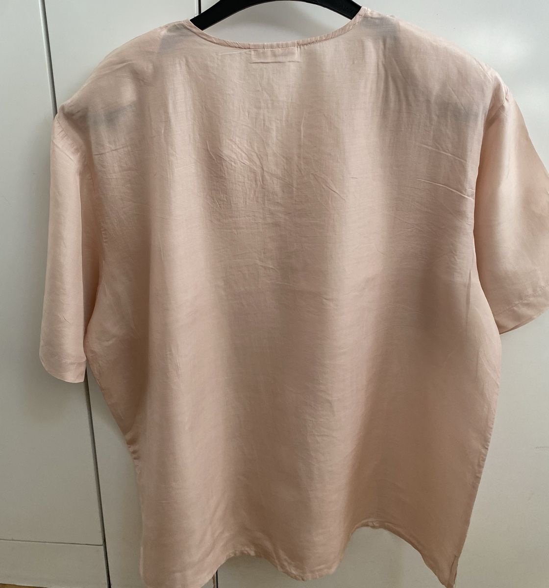 Camicette: 100% Seiden Bluse 🌸 – Usato da Opfikon venduto da Luis144 1