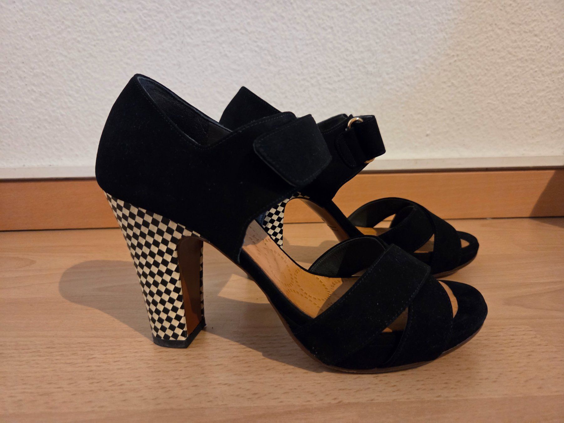 Chie Mihara Damenschuhe: Chie Mihara Leder Gr. 37 – Gebraucht aus Zürich von aktak