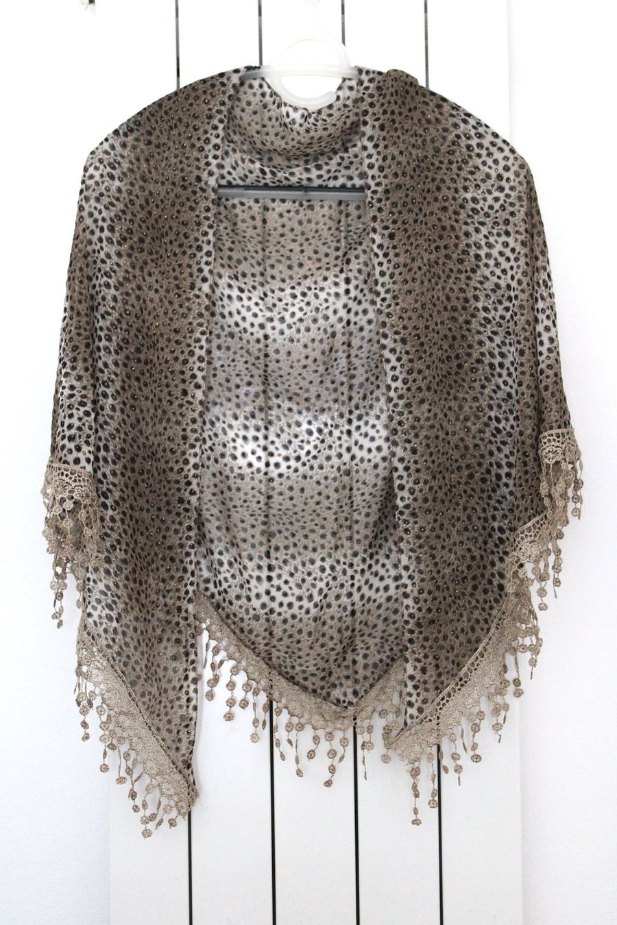 Foulard & Sciarpe: 3eck Tuch - Leo-Muster,   168 x 70 cm – Usato da Locarno venduto da madame-tus-sauds