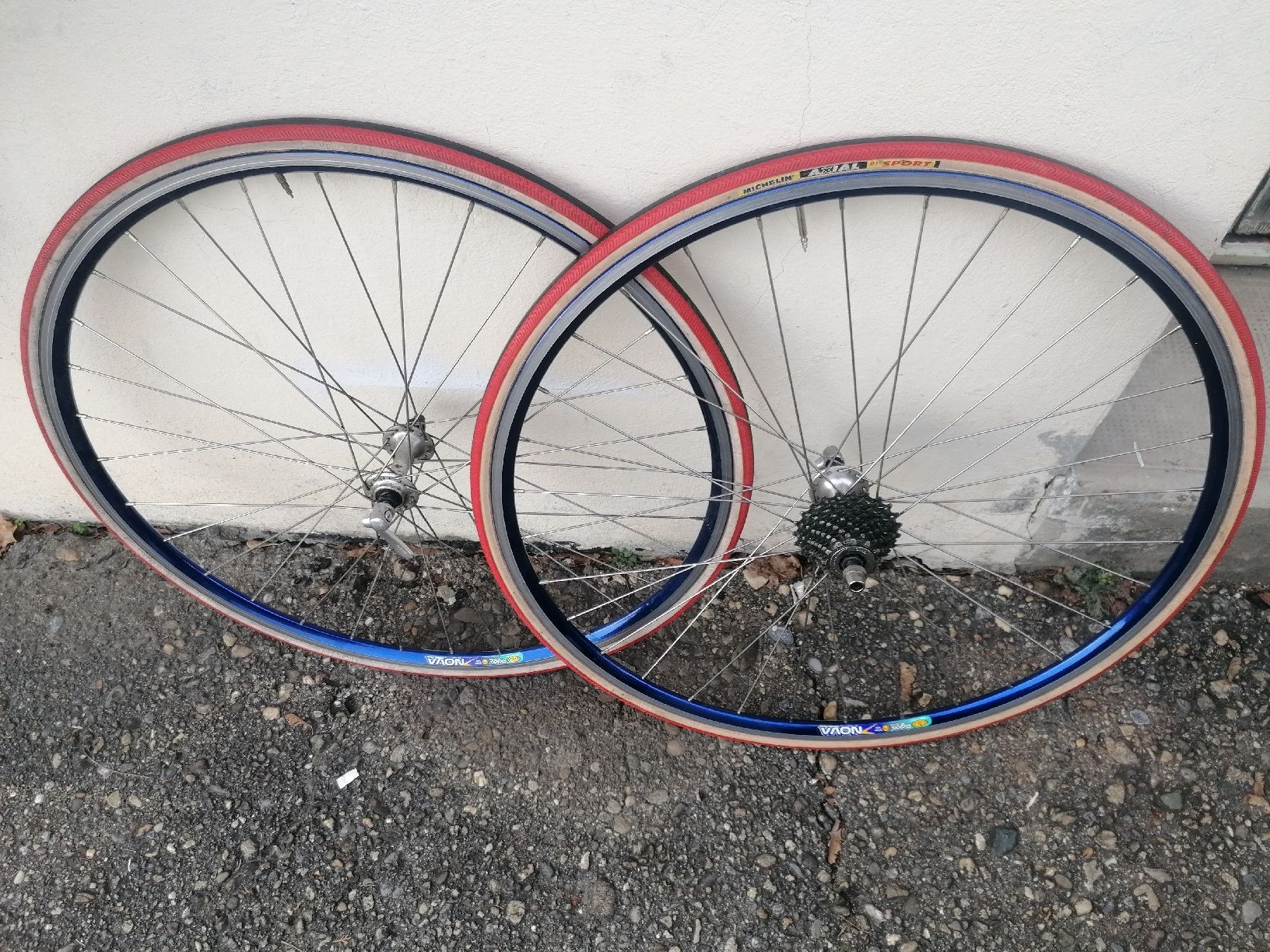 Campagnolo Pièces détachées: Radsatz mit Campagnolo Mirage Nabe – D'occasion à Lausanne par Frankenstein
