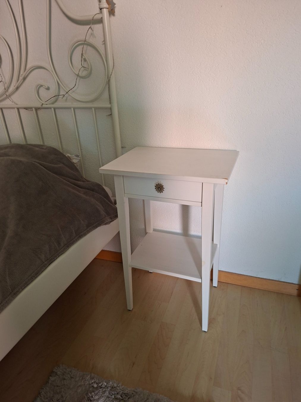 Ikea Nachttische: Nachttisch weiss mit Schublade – Gebraucht aus Kräiligen von schwobst 3